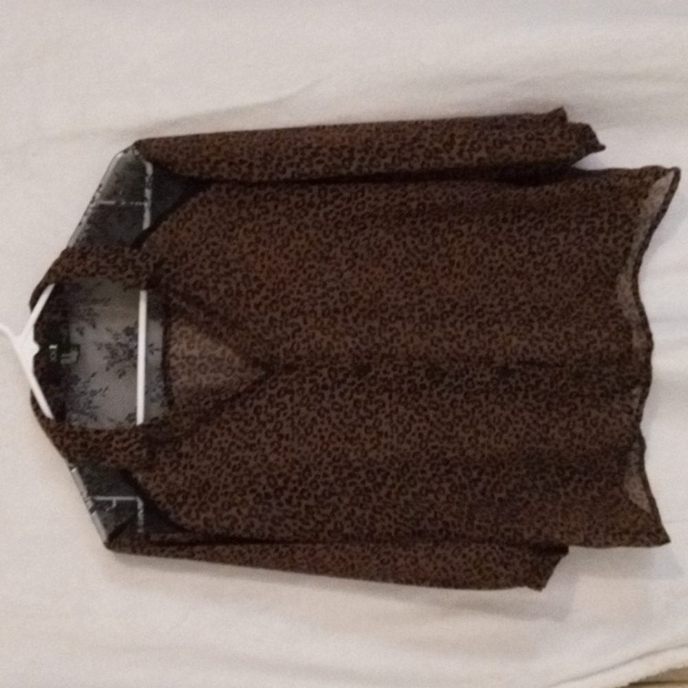 XXI button down blouse lightly worn good condition